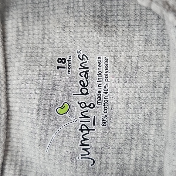 L Gray Shirt size 18 months of age - Picture 3 of 7